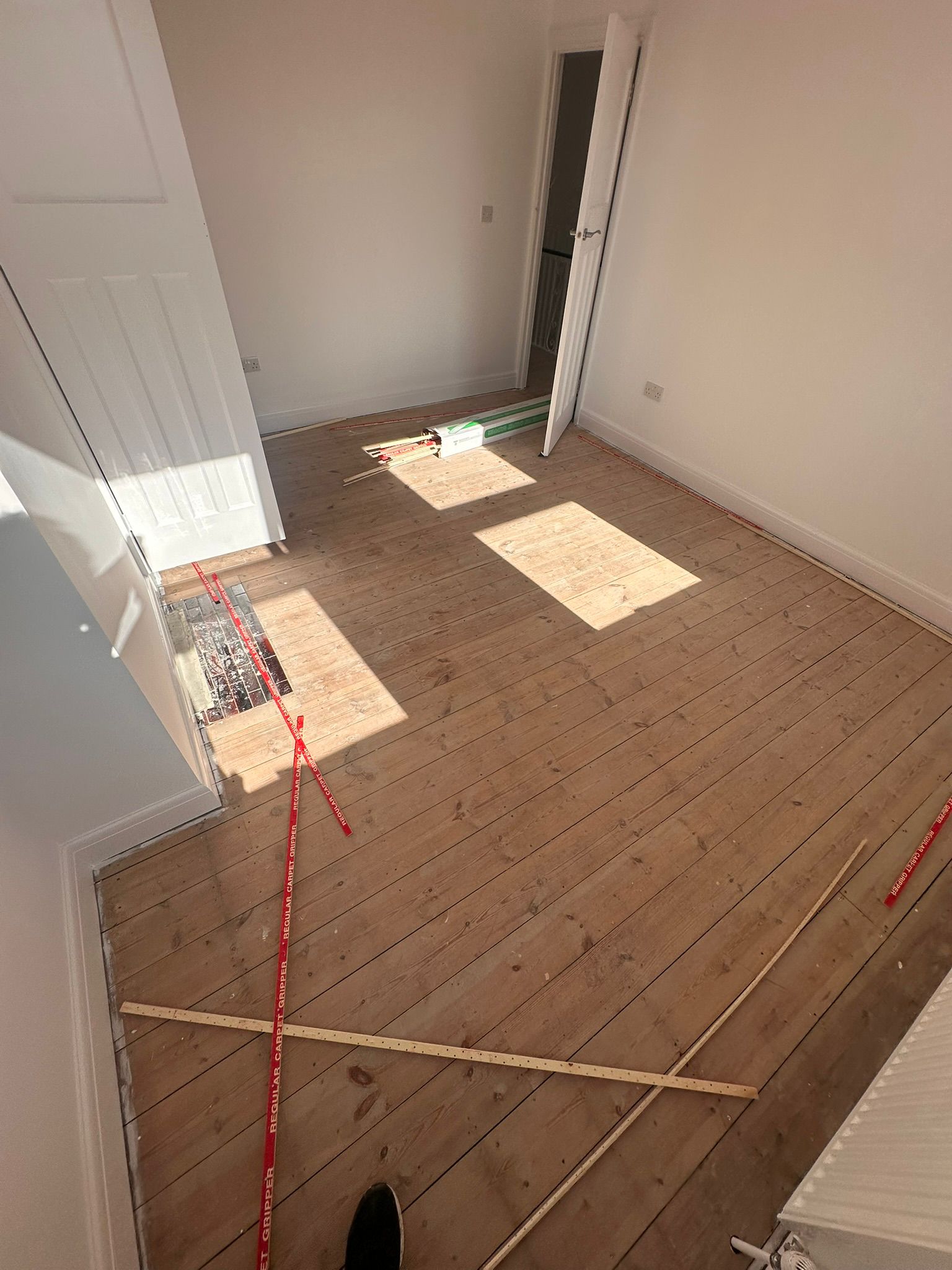 Underlay & Gripper Prep
